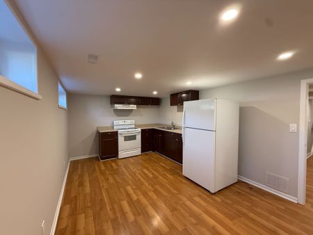 For Lease - 801 Krosno Boulevard Unit# Lower, Pickering, Ontario - Photo 3