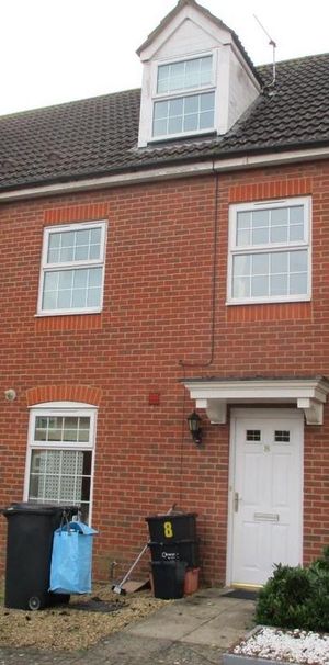 3 bedroom townhouse to rent - Photo 1