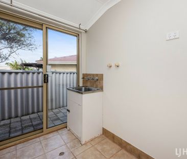 Tidy & Ideally Located Opposite a Family-Friendly Park - Photo 1