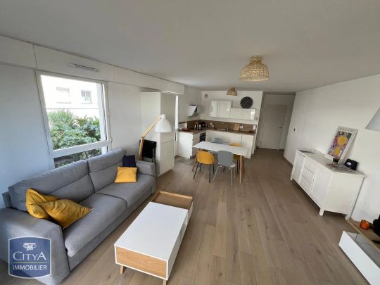 Appartement à louer 3 pièces 75.82m² - Photo 1