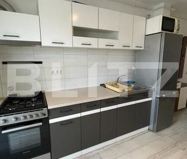 Apartament 2 camere, 47 mp, etaj intermediar, parcare, zona Eroilor - Photo 3
