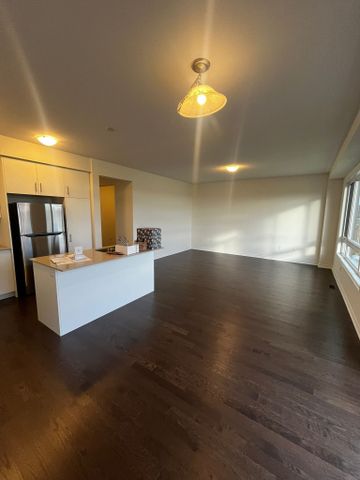 For Lease - 24 Phoenix Boulevard, Barrie, Ontario - Photo 2