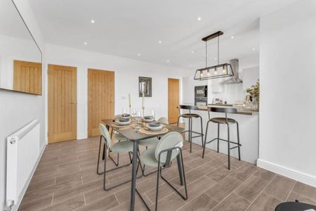 4 bedroom detached house to rent - Photo 4