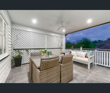 74 Thynne Ave, Norman Park, Qld 4170 - Photo 1