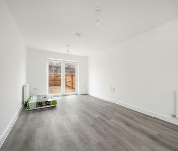 Charles Dyer Close, Melton Mowbray, LE13 - Photo 4