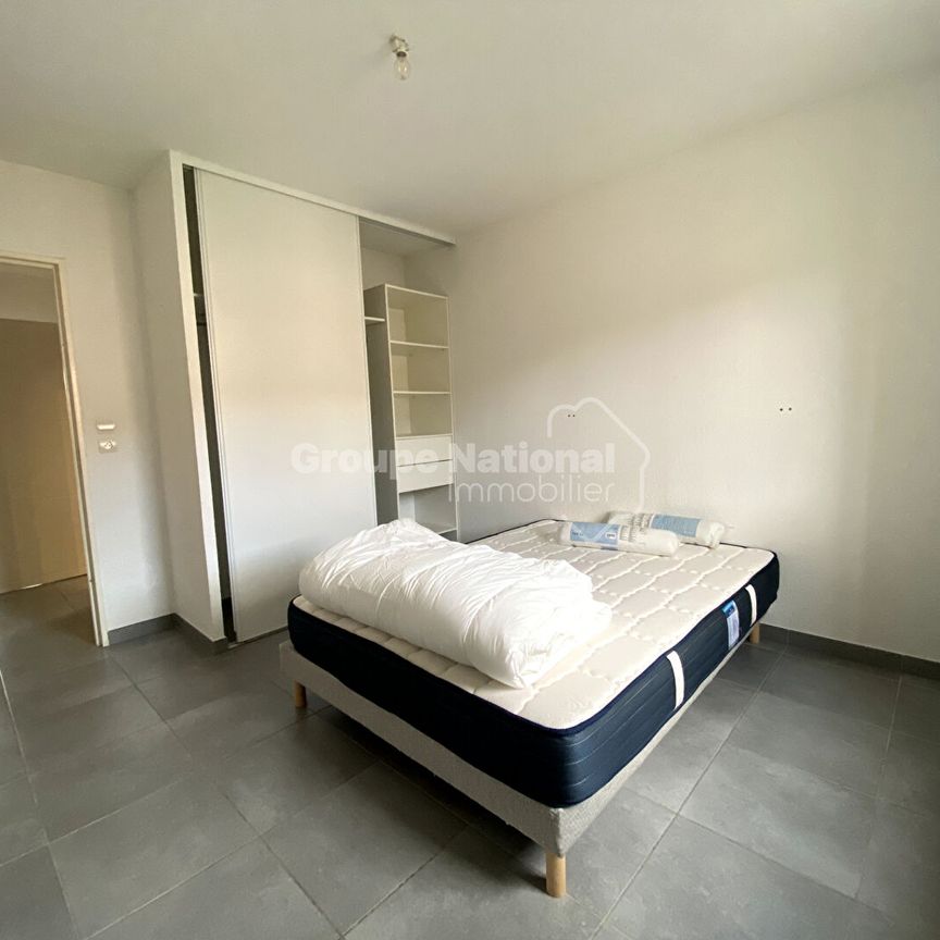 A LOUER MEUBLE / PEGOMAS / APPARTEMENT 2P DE 45M² / GARAGE, - Photo 1