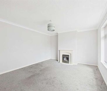 Woodlands Close, Newark, NG24 - Photo 1