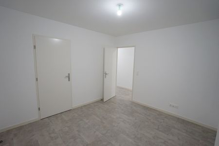 LILLE - APPARTEMENT - T2 REZ DE JARDIN - Photo 4