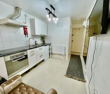 Kember Street, Islington, London, N1 - Photo 2