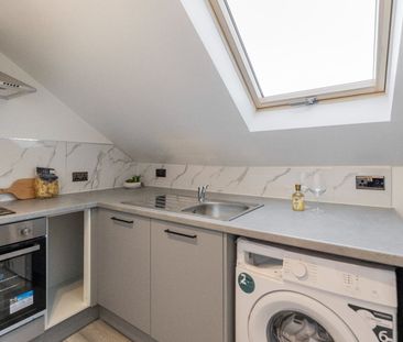 Studio Flat, Sandhurst Road, SE6 - Photo 5