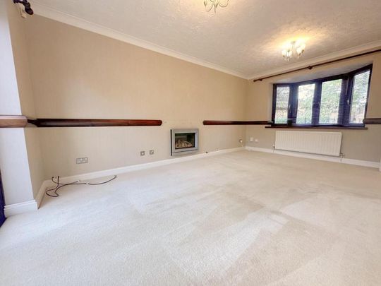 4 bedroom detached house to rent - Photo 1