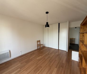 Location Appartement 1 pièce 26m² TOULOUSE 31400 - Photo 2
