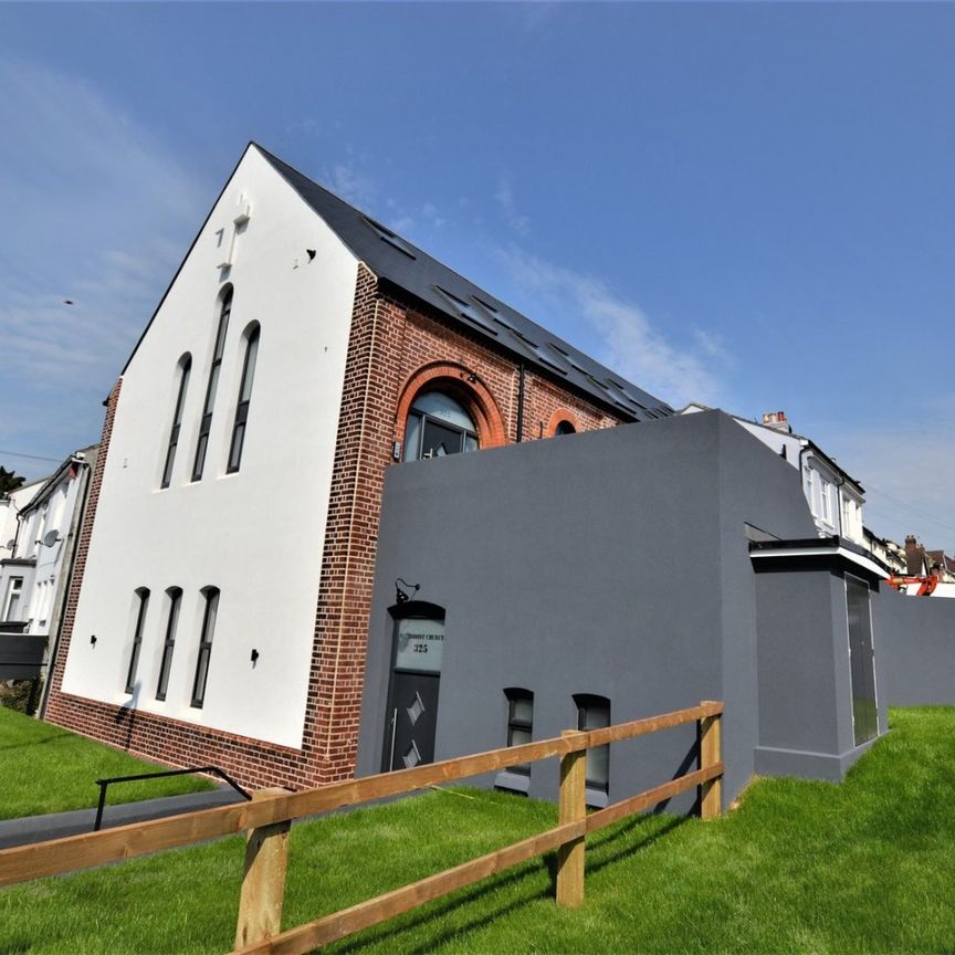 A 2 Bedroom Apartment Instruction to Let in St Leonards-on-Sea - Photo 1