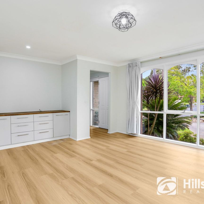 Tidy Family Home - Electricity and water usage included in rent. - Photo 1