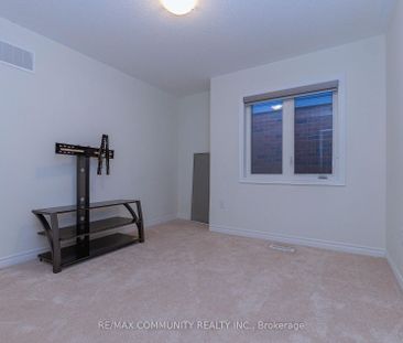For Lease - 51 Cisco Drive, Whitby, Ontario - Photo 6