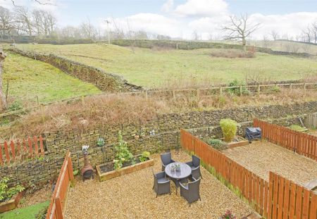 3 bedroom terraced house to rent - Photo 4