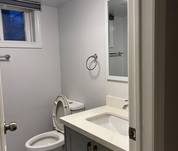 For Lease - 884 Windermere Avenue, Toronto, Ontario - Photo 5