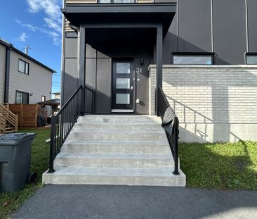 SUPERBE MAISON EN RANGÉE 3CC À GATINEAU - Photo 2