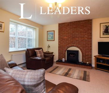 3 bedroom house to rent Peterborough Close, Worcester, WR5 - Photo 1