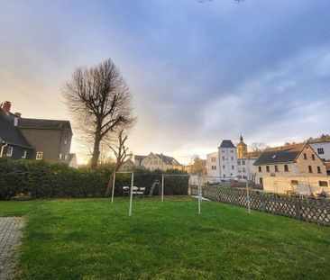 2-Raum-Wohnung in Thalheim - 2. Obergeschoss mit schöner Aussicht!! - Foto 2