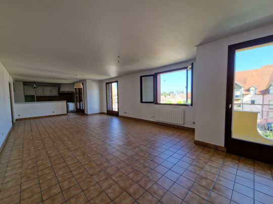Location Appartement 5 pièces 126m² BEAUNE 21200 - Photo 1