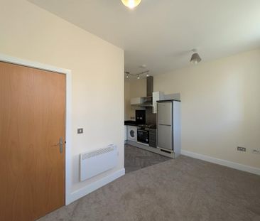 1 bedroom flat to rent - Photo 6
