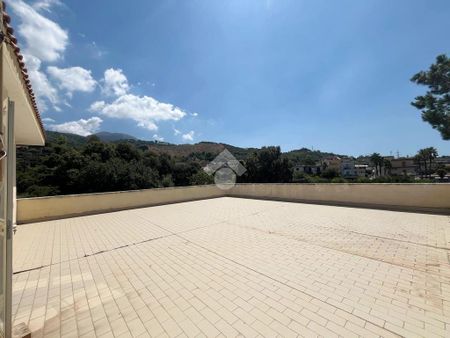 Porzione di bifamiliare in affitto - Photo 2