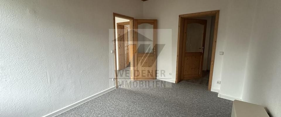 Ländliches Wohnen in Kaimberg! 4 Zimmer Erdgeschosswohnung mit Dusche! - Photo 1