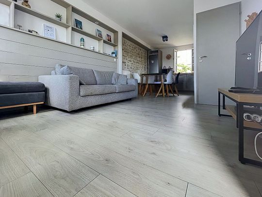 Location Appartement 2 pièces 51m² LA ROCHELLE 17000 - Photo 1