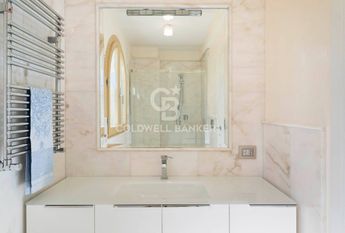 via san giuseppe, 285, Seravezza, Tuscany 55047