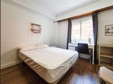 Carrer de Lluís Oliag, Valencia, Valencian Community 46006 - Photo 5