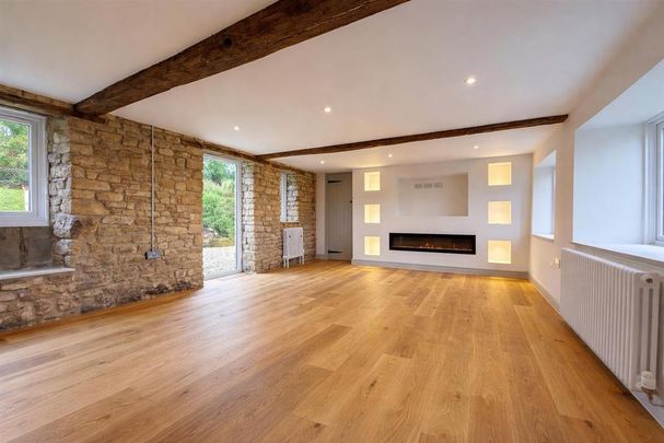 2 bedroom cottage to rent - Photo 1