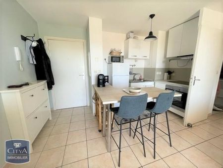 Location Appartement 2 pièces 37m² ISTRES 13800 - Photo 3