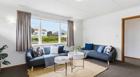 CASTLECLIFF - 3 BEDROOMS - Photo 5