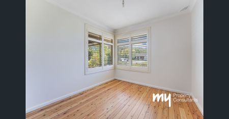 Three Bedroom Home with Great Outdoor Entertaining & Extra Storage - Photo 4