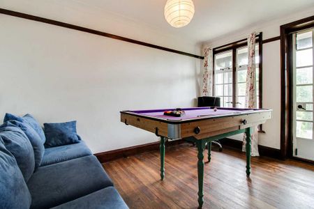 4 bedroom semi-detached house to rent - Photo 2