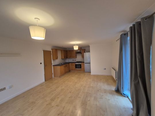 Waterside Court - Photo 1