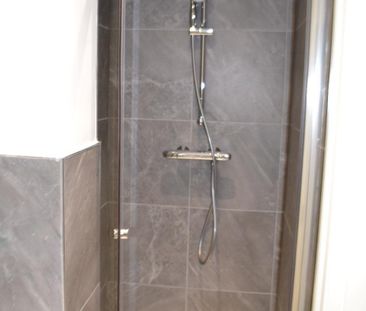 Studio Flat, Mayfair Avenue, IG1 - Photo 1