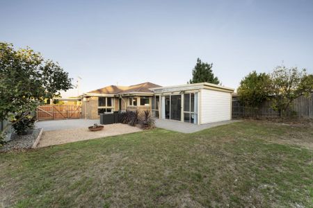 Light-Filled & Spacious – Perfect for Families - Photo 2