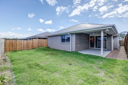 Brand New Family Home With Plenty Of Space! - Photo 4