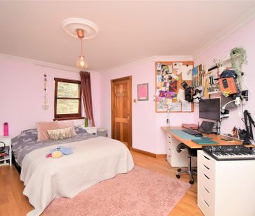 3 bedroom flat to rent - Photo 4