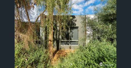 LOW MAINTENANCE HOME - Photo 3