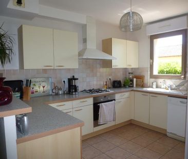 Location Appartement 4 pièces 78m² - Photo 3