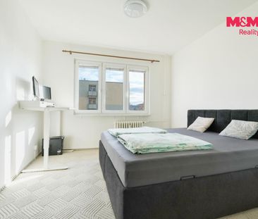 Pronájem bytu 4+1 70 m² - Fotografie 2