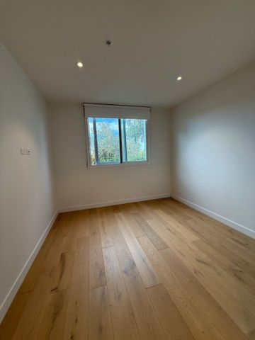 Modern Morton Park Apartment - Photo 5