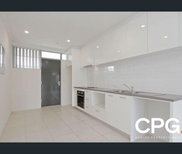 Perfect Apartment Living - Photo 5