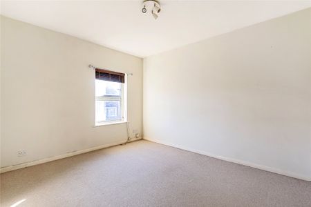 1 bedroom House in St. Georges Road, Reading - Photo 2