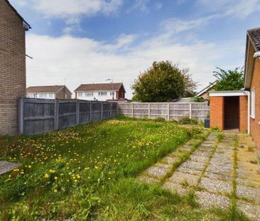 2 bedroom bungalow to rent - Photo 1
