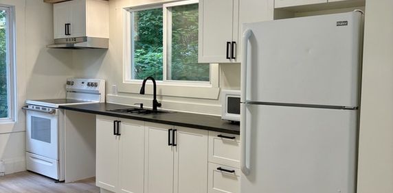 5 1/2 Près Du Cégep De Sherbrooke - Photo 2
