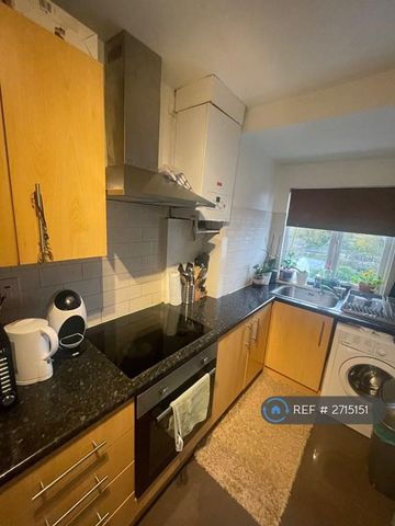 1 bedroom flat to rent - Photo 5